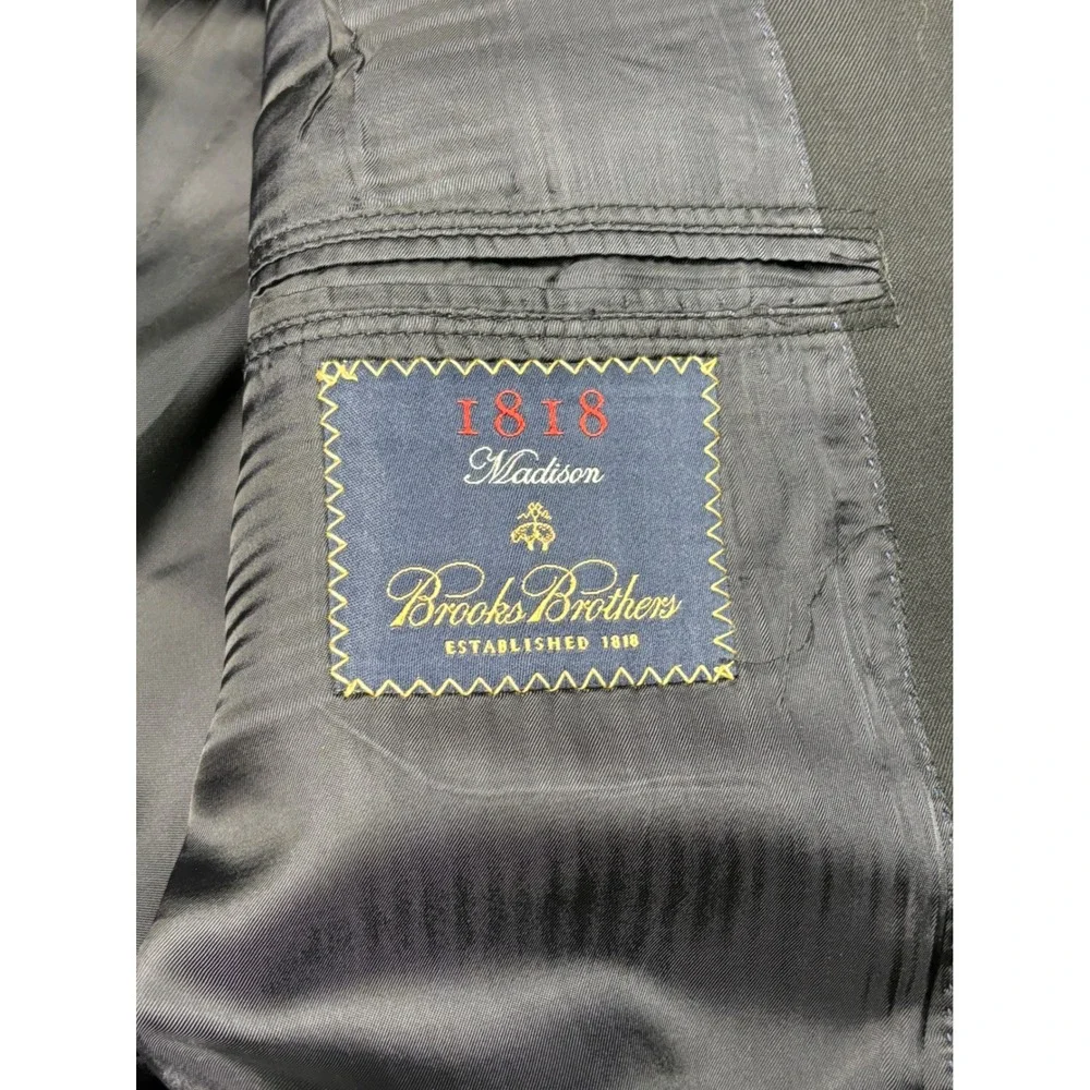 Brooks Brothers exude confidence